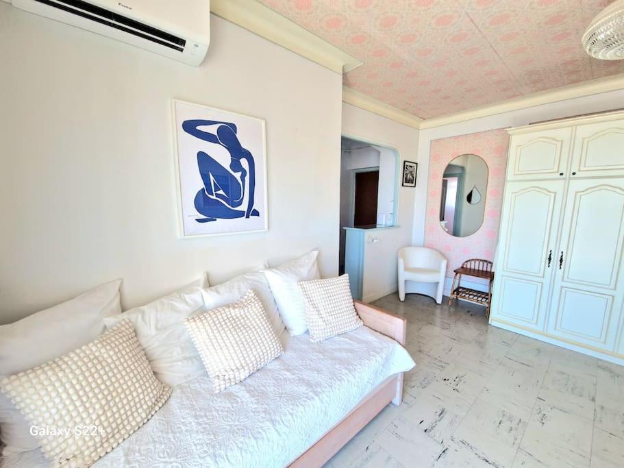 Cozy Studio, Sea View, Old Town, Near Beaches أنتيب المظهر الخارجي الصورة