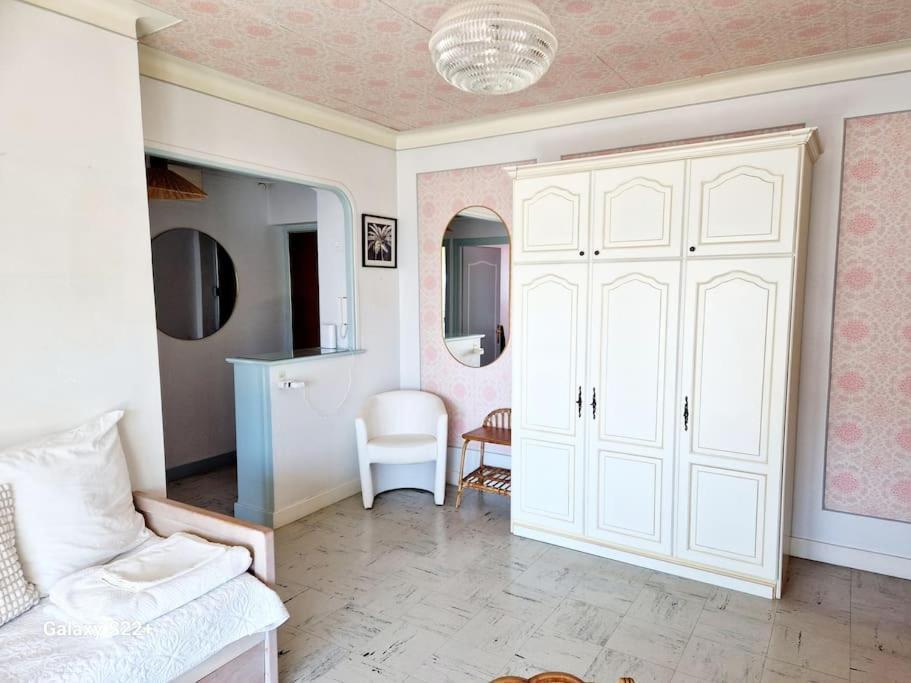 Cozy Studio, Sea View, Old Town, Near Beaches أنتيب المظهر الخارجي الصورة
