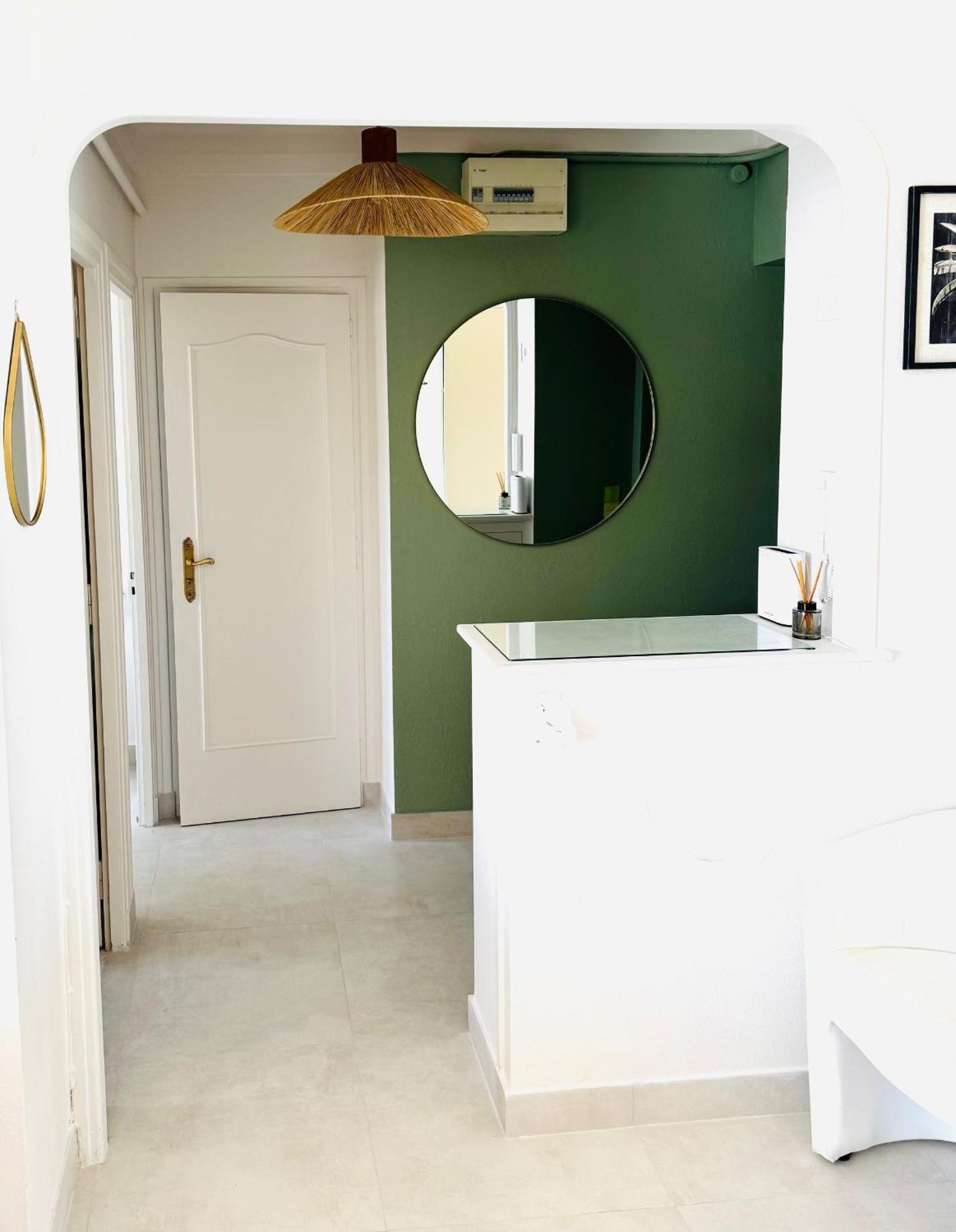 Cozy Studio, Sea View, Old Town, Near Beaches أنتيب المظهر الخارجي الصورة