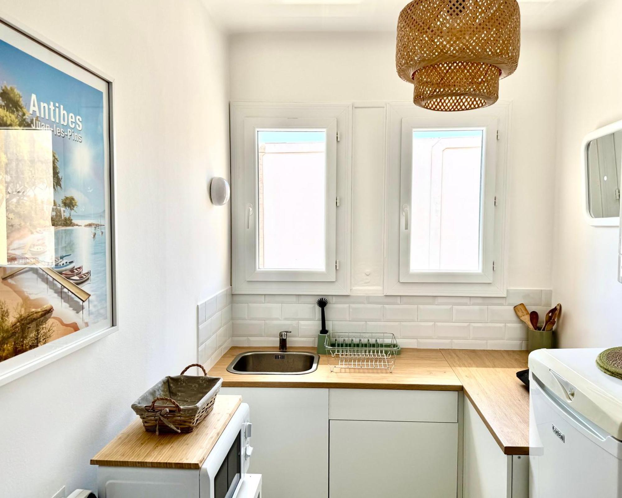 Cozy Studio, Sea View, Old Town, Near Beaches أنتيب المظهر الخارجي الصورة
